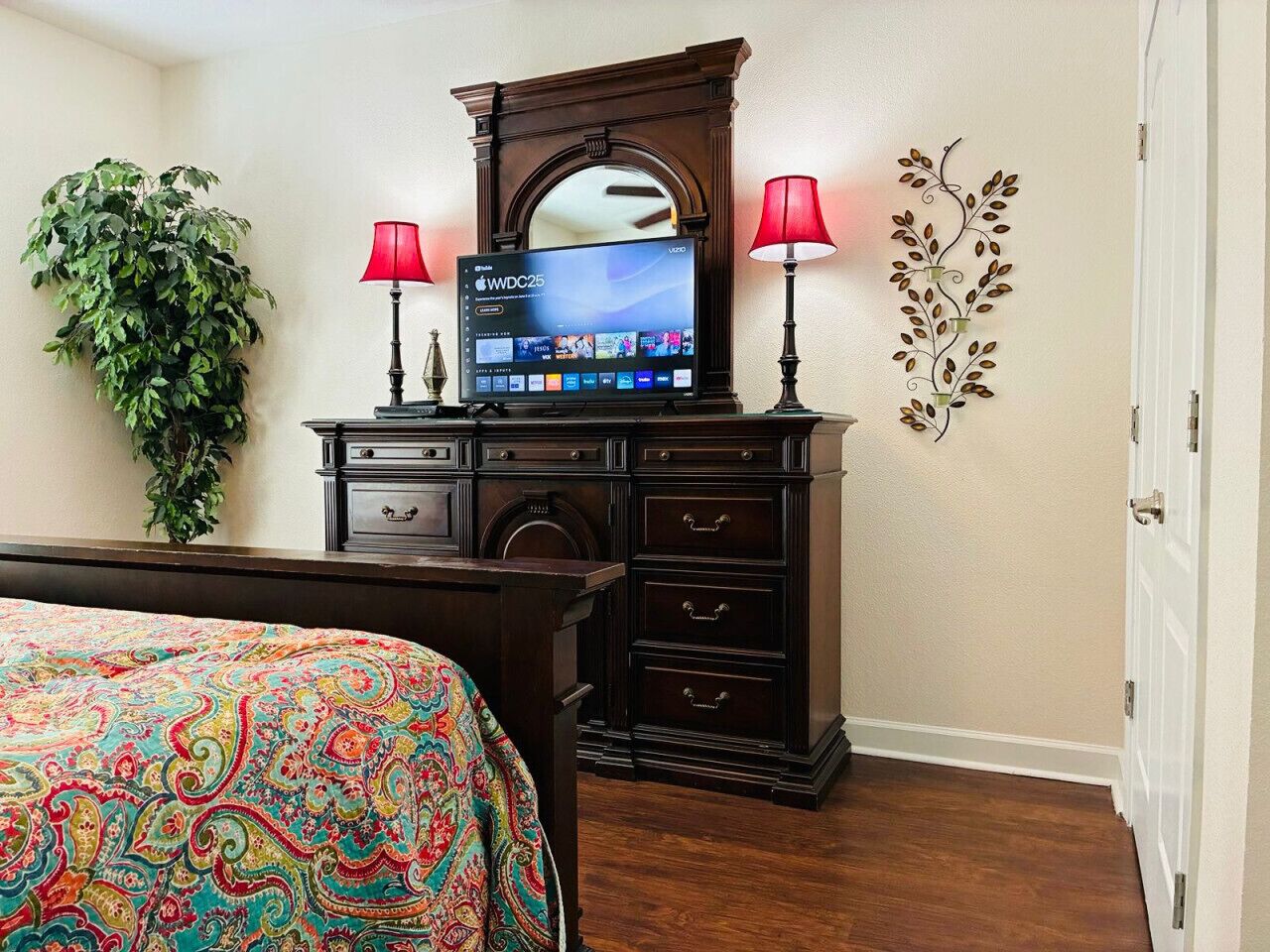 3 dormitorios, escritorio, tabla de planchar con plancha y wifi gratis