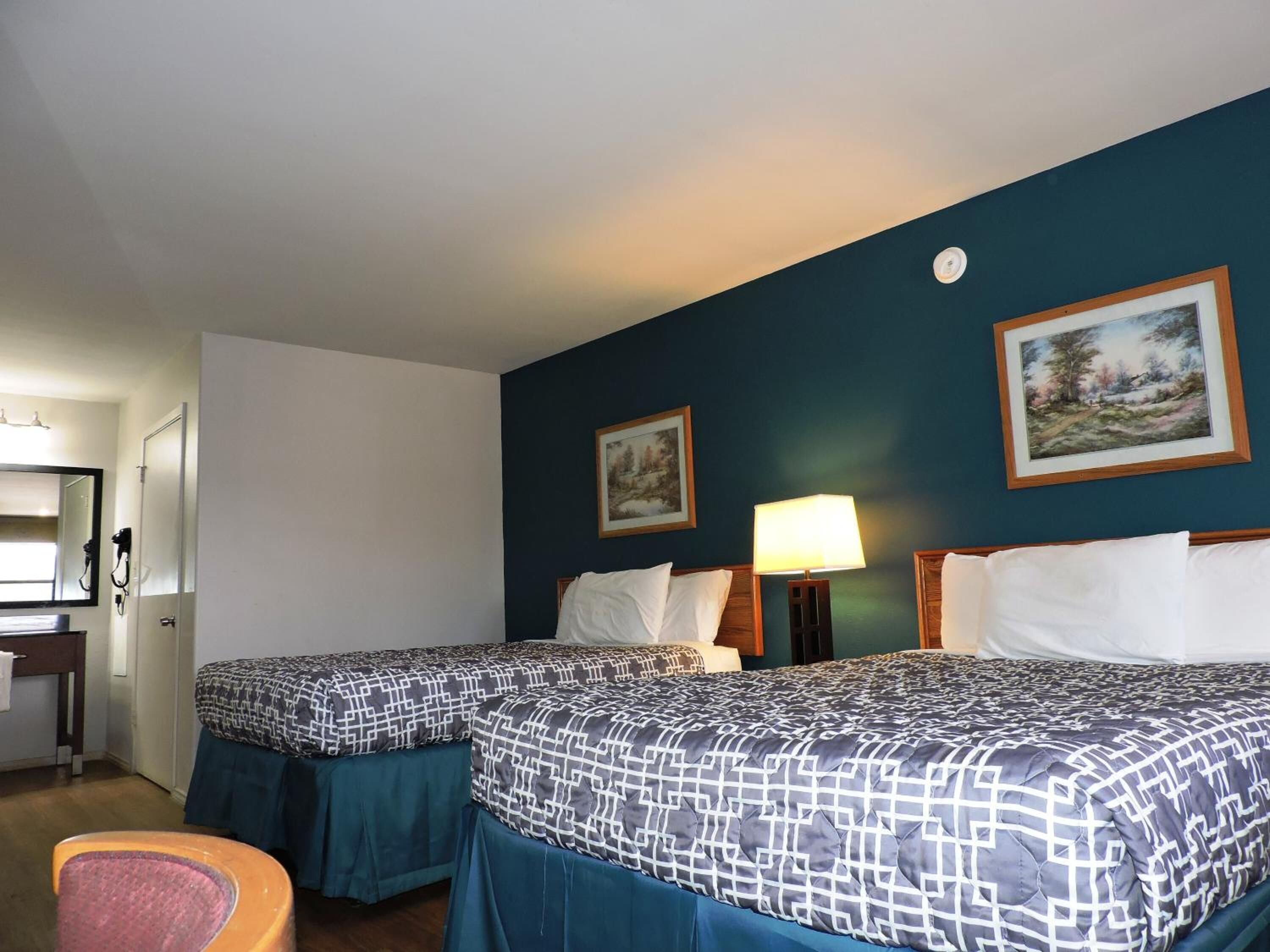 free wifi, bed sheets, wheelchair access