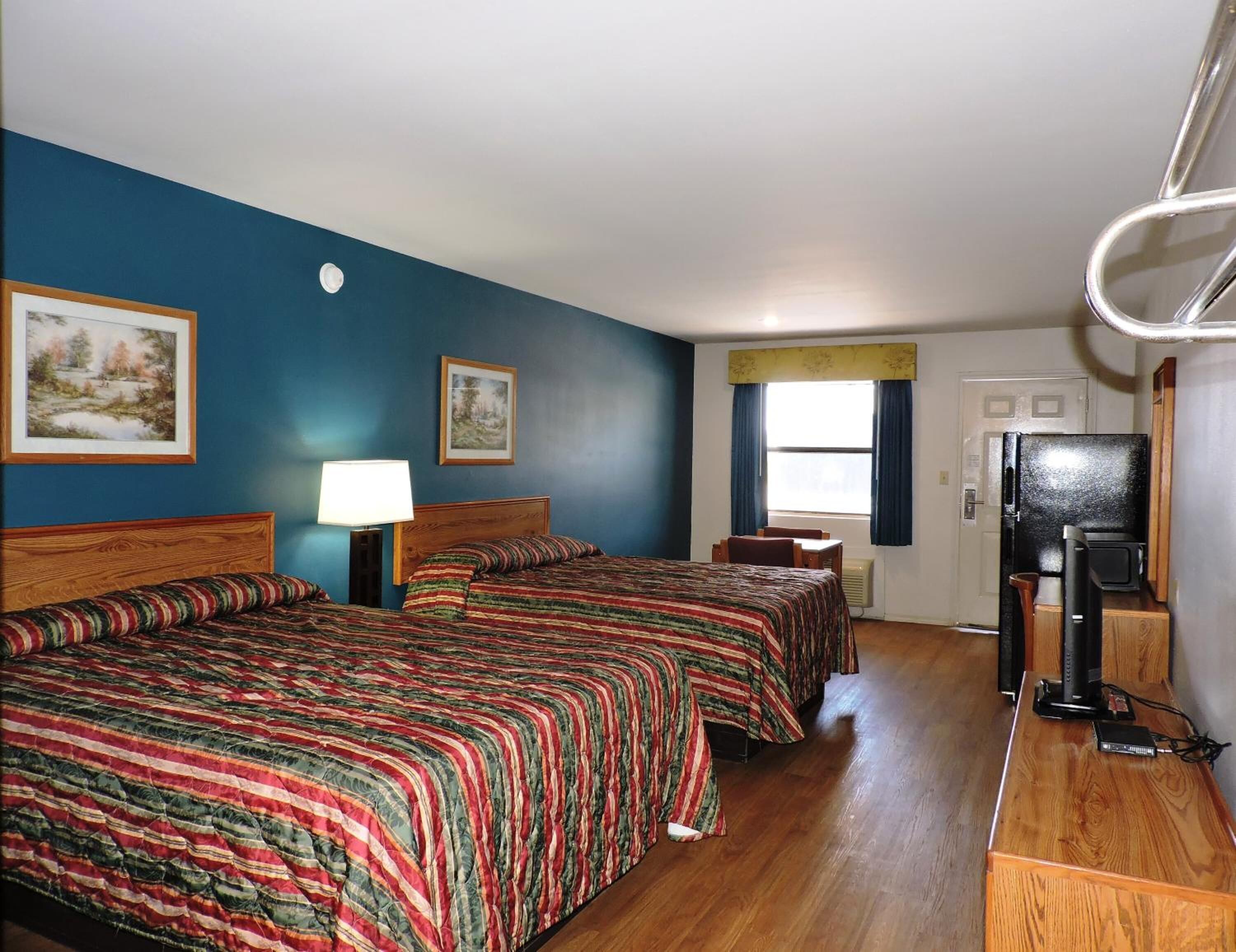 free wifi, bed sheets, wheelchair access