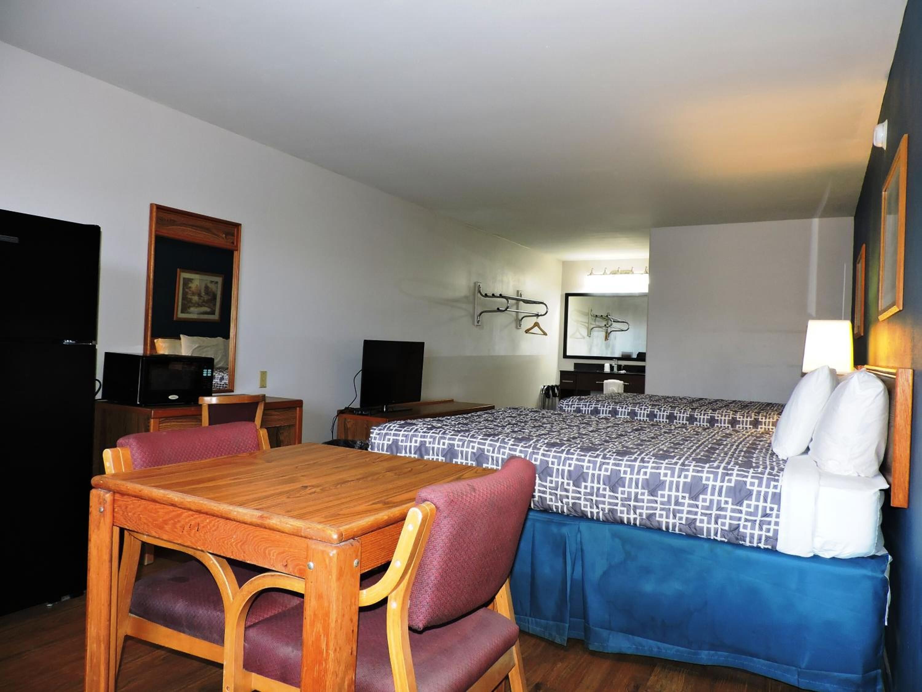 free wifi, bed sheets, wheelchair access