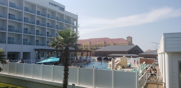 Piscine extérieure, piscine chauffée