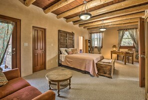 3 chambres, fer et planche à repasser, accès Internet, draps fournis