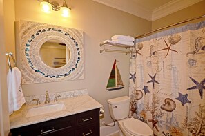Combined shower/bathtub, hair dryer, towels, soap - Luxury Carolina Beach Home- NEW HOUSE- sleeps 6 (Carolina Beach)