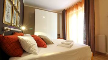 2 chambres, fer et planche Ă repasser, Wi-Fi, draps fournis