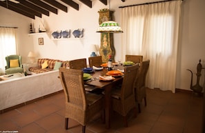 Dining - Top rated Menorca villa. Sleeps 5, Air Con, Private Pool, Walk to sea /village (Binibequer Vell)