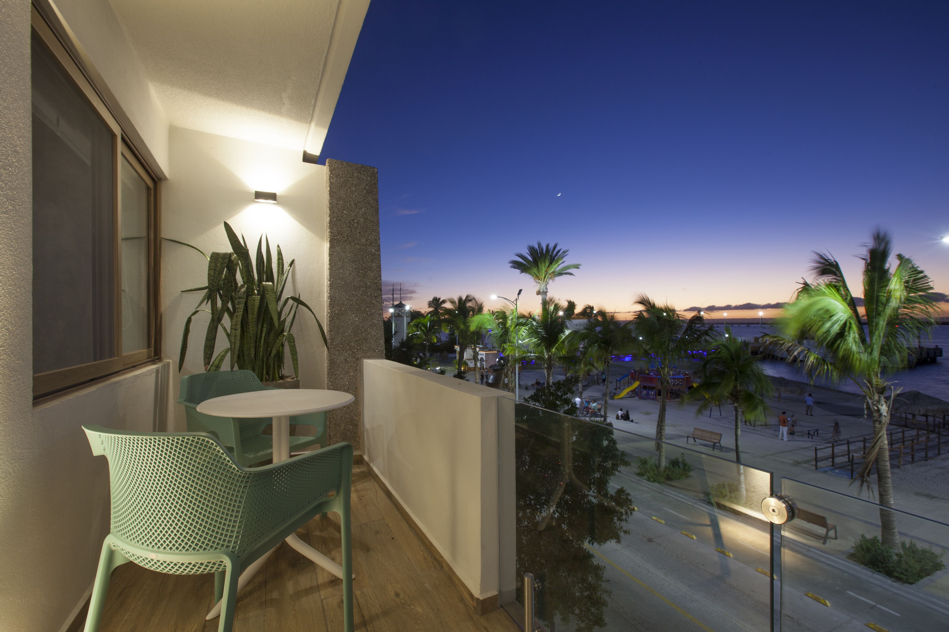 Suite al Mar King | Balcón