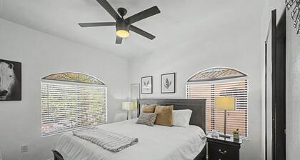 Near Westgate, Cozy Arizona Oasis Gated Community - Heated Pool + Gym + Juzzi