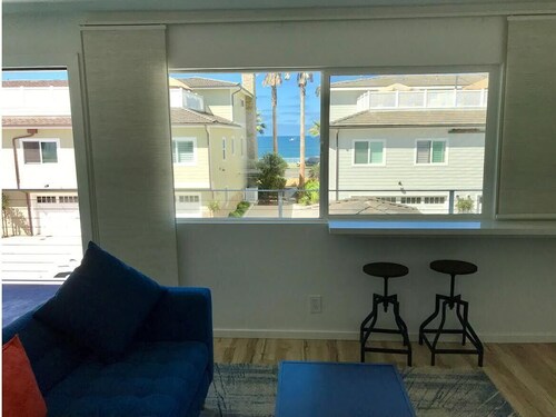 Oceanviews, Steps to the Sand, Short Walk to the Village! A/C