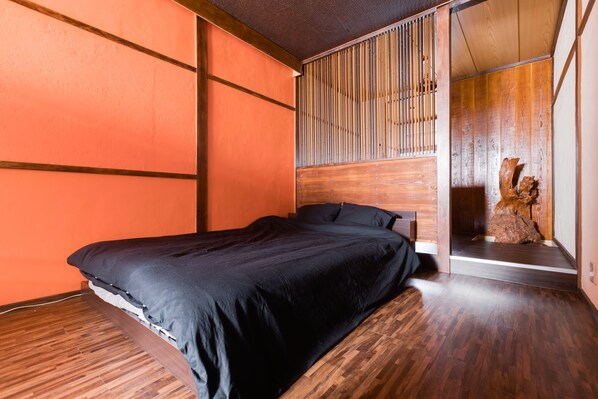 一軒家 | デスク、アイロン / アイロン台、WiFi (無料)