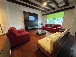 Living area - Hermosa Casa Mexicana Centro Cancun (Cancun)