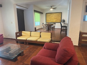 Stunning 4 Bedroom House | Living area | LED TV, Netflix