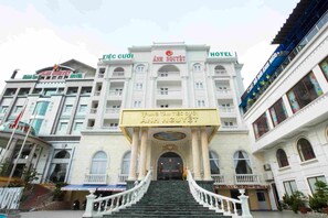 Front of property - Anh Nguyet Hotel (Ca Mau)