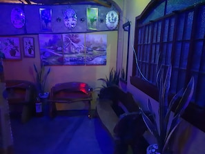 Traditional Room, 1 King Bed, Non Smoking | Terrace/patio