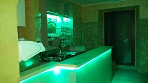 Bar (en el alojamiento)