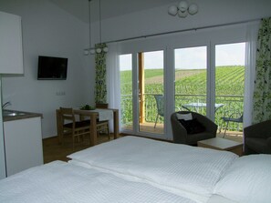 1 Schlafzimmer, Reisekinderbett, WLAN, Bettwäsche