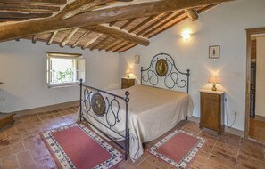 6 habitaciones, cuna de viaje, wifi gratis y ropa de cama 