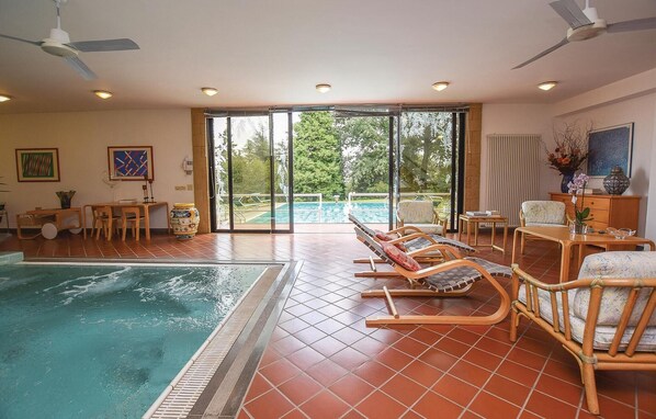 Pool - Gorgeous home in Castig. in Teverina VT (Castig. in Teverina VT)