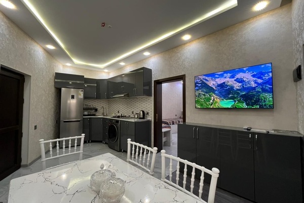 Luxury Apartment | In-room safe, soundproofing, WiFi (free), bed sheets