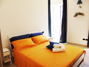 Dreibettzimmer, Nichtraucher | Schallisolierte Zimmer, kostenloses WLAN, Bettwäsche