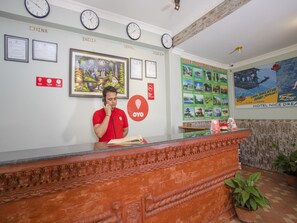 Reception hall - OYO 173 Hotel Dream Inn (Pokhara)