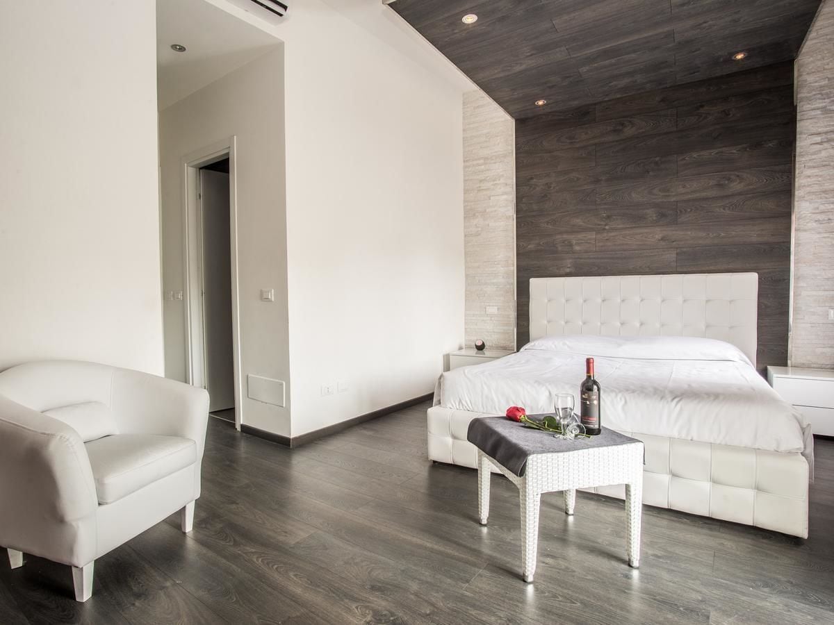 Vierbettzimmer | Zimmersafe, schallisolierte Zimmer, kostenloses WLAN, Bettwäsche