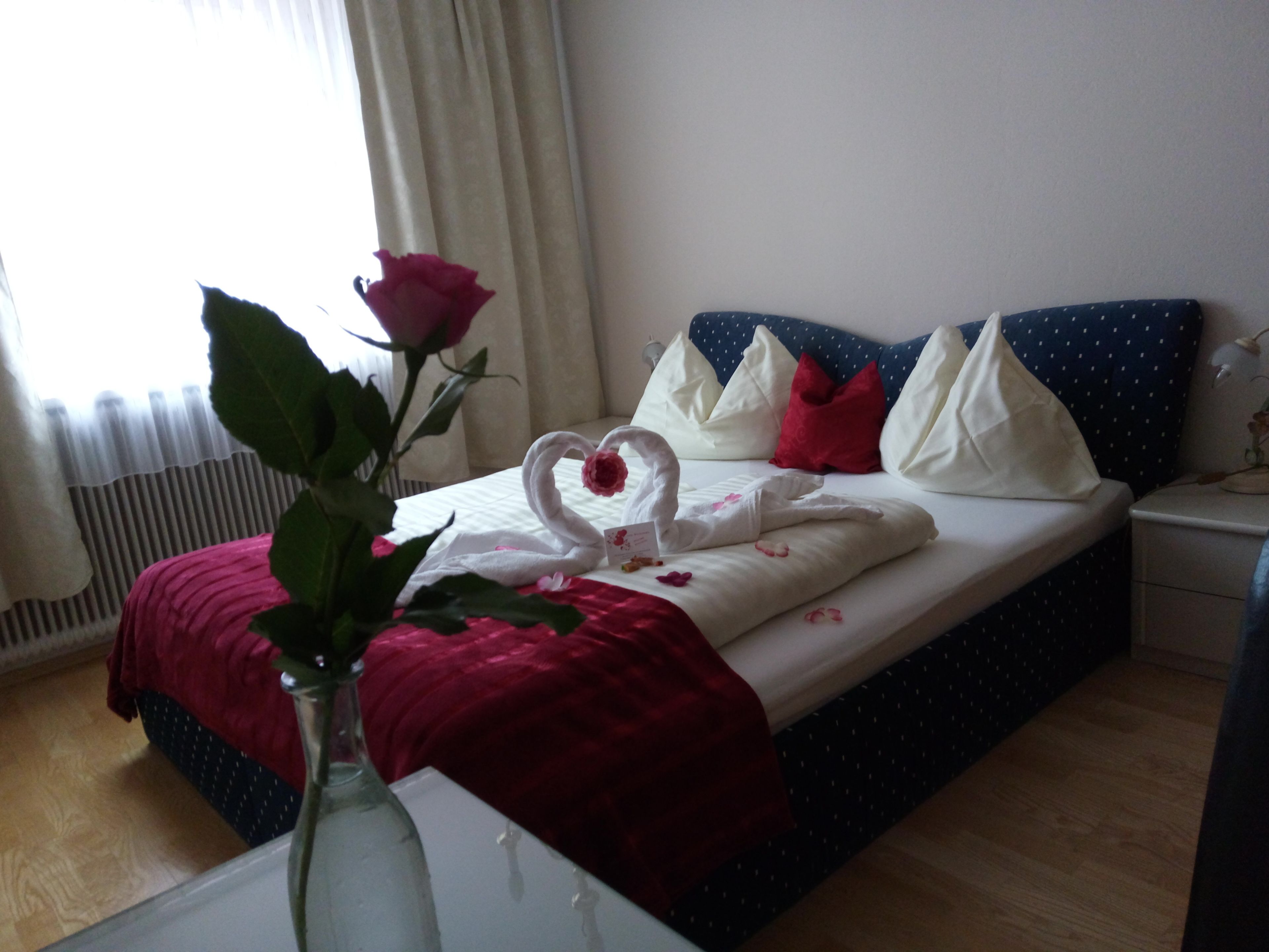panoramic double room | 1 bedroom, in-room safe, individually decorated, individually furnished