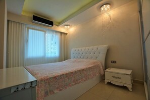 1 bedroom, individually furnished, soundproofing, bed sheets