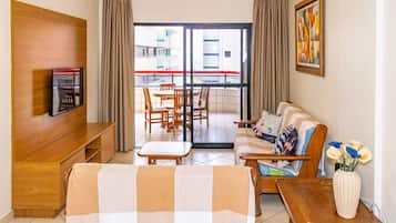 Smart TV, table football, ping pong