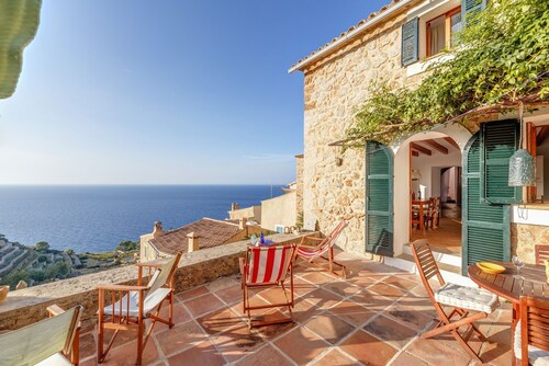 Ferienhaus "Casa Can Sans" mit Blick auf das Meer