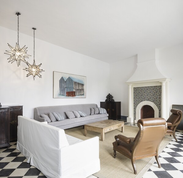 Comfort-Villa, 5 Schlafzimmer | Wohnbereich