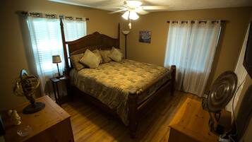 Family House, Multiple Beds, Non Smoking | 3 bedrooms, Egyptian cotton sheets, premium bedding, pillowtop beds