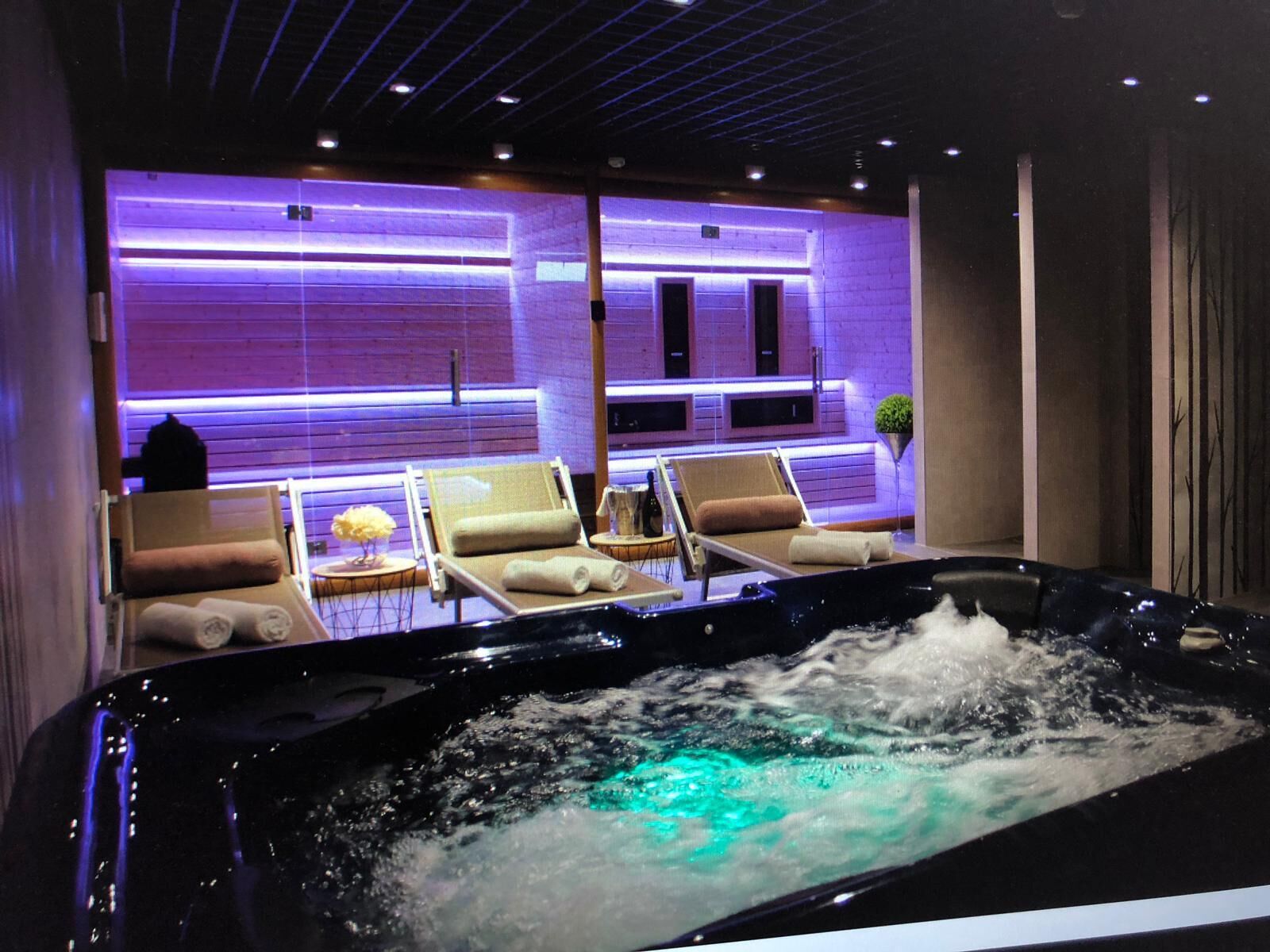 couples treatment room(s), turkish bath/hammam, hydrotherapy