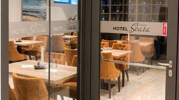 Petit déjeuner buffet compris tous les jours