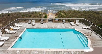 Ocean View, Oceanfront Pool und direkter Zugang zum Strand!
