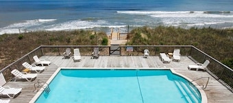 2 Bed, 2 Bath Condo with an Oceanfront Pool and Ocean View from the Unit.