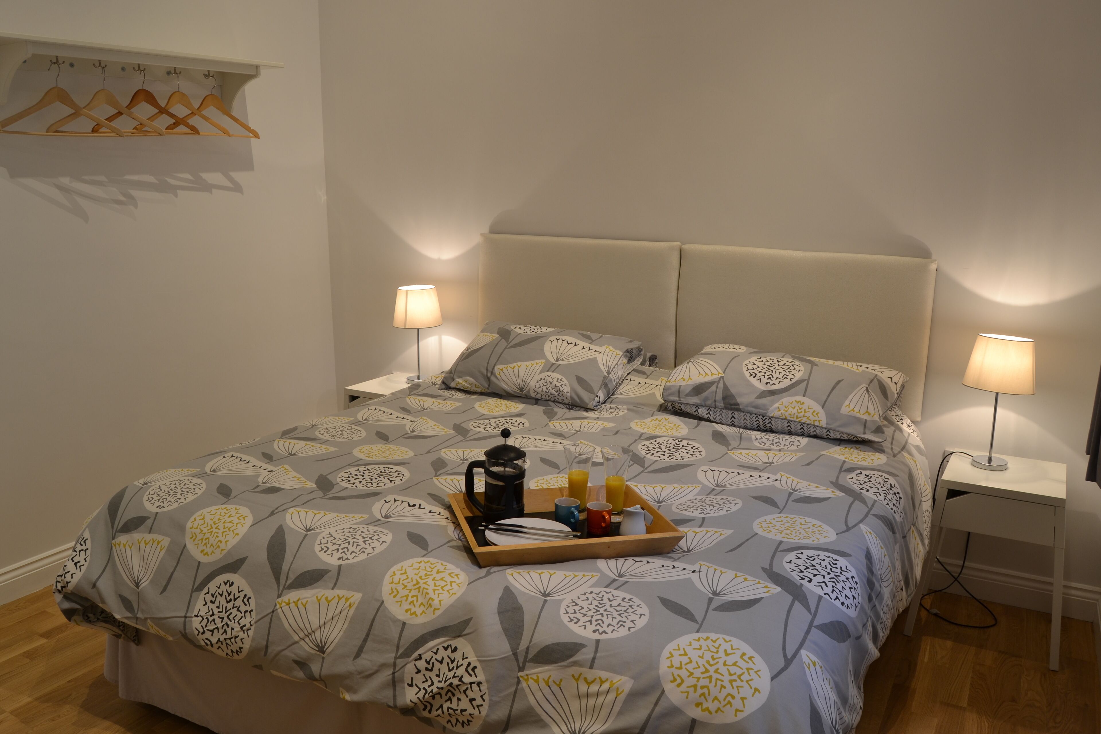 2 chambres, fer et planche à repasser, Wi-Fi gratuit, draps fournis