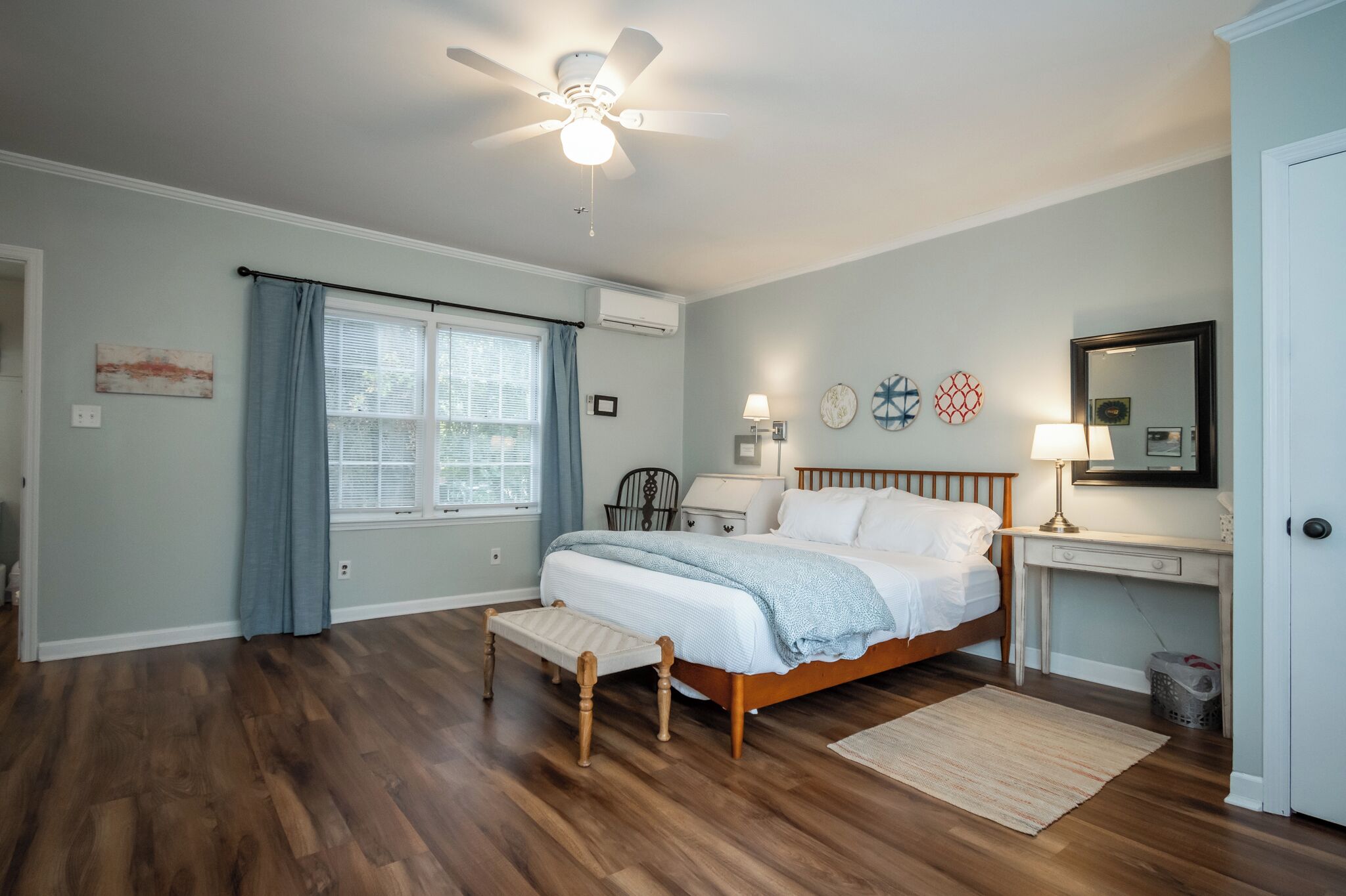 1 多间卧室、熨斗/熨衣板、WiFi、床单