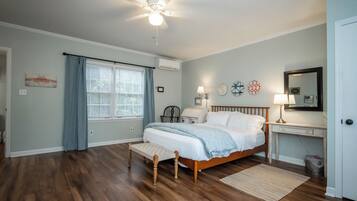 1 多间卧室、熨斗/熨衣板、WiFi、床单