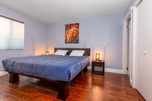 2 chambres, fer et planche à repasser, accès au Wi-Fi (inclus)