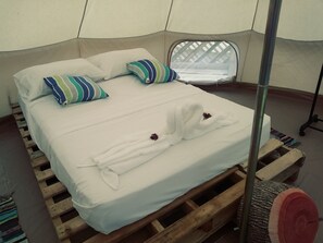 Décoration personnalisée, ameublement personnalisé, bureau