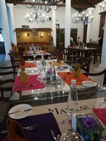 Se sirven desayunos, almuerzos y cenas