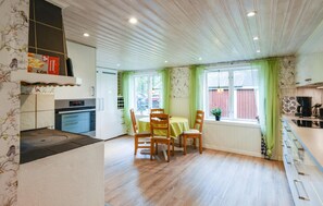 Fridge, stovetop, dishwasher, coffee/tea maker