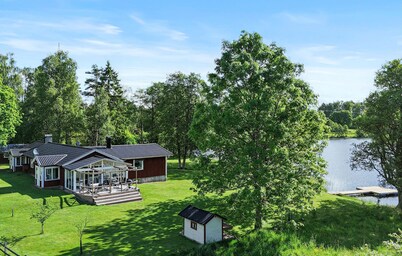 Awesome home in Ambjörnarp with WiFi
