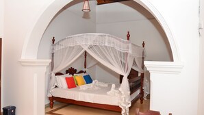Habitación triple Deluxe, varias camas, con acceso para personas discapacitadas | 5 habitaciones, wifi gratis y decoración personalizada 