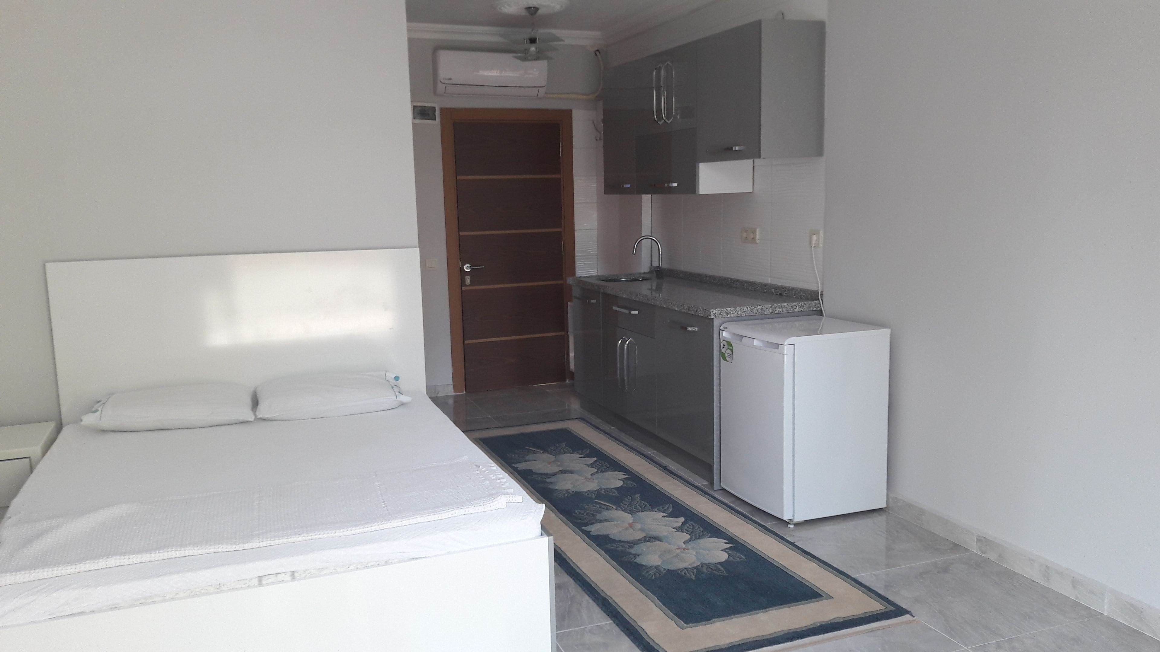 Photo - Gunay Pansiyon Antalya