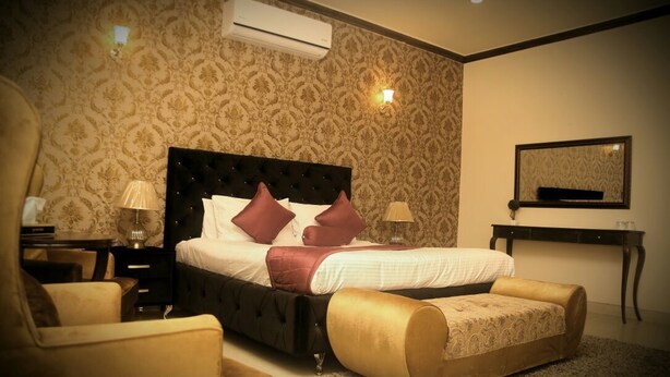 Superior Suite, 1 King Bed, Smoking | In-room safe, blackout curtains, soundproofing - THE WESTIN SUITES (Lahore)