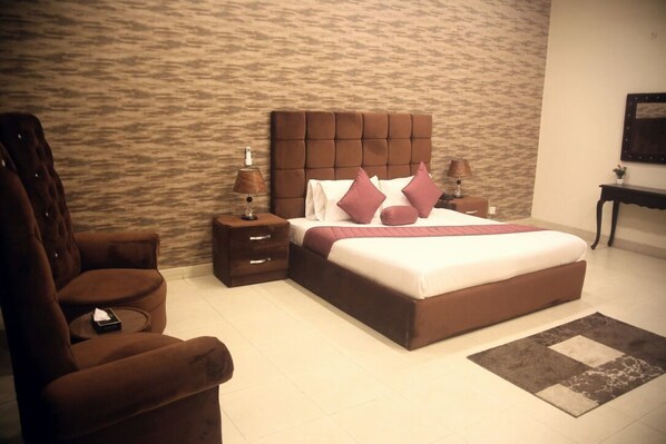 Executive-Zimmer, 1 King-Bett, Nichtraucher | Zimmersafe, Verdunkelungsvorhänge, schallisolierte Zimmer