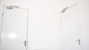 Unclassified image, 2 of 23, button - Regent Guest House Grimsby (Grimsby)