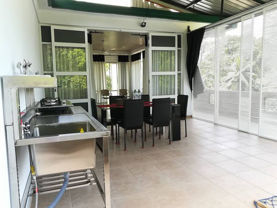 2-Bedroom Apartment | In-room dining