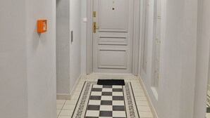 Unclassified image, 5 of 26, button - Welcome Apartments - Old Town (Kraków)